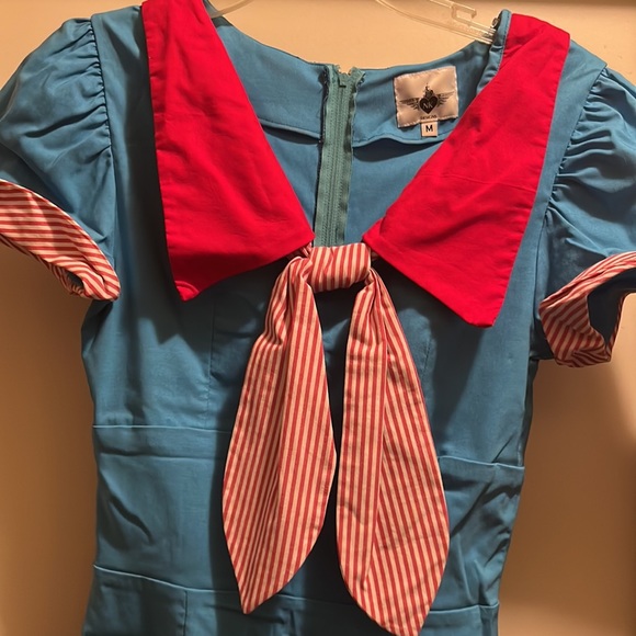 Nicole Katherine design candy stripe dress - Picture 3 of 5